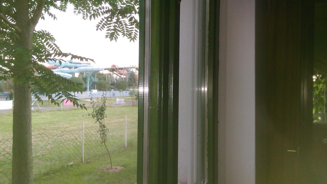 Aquaparti Apartmanok Hajduszoboszlo Bagian luar foto