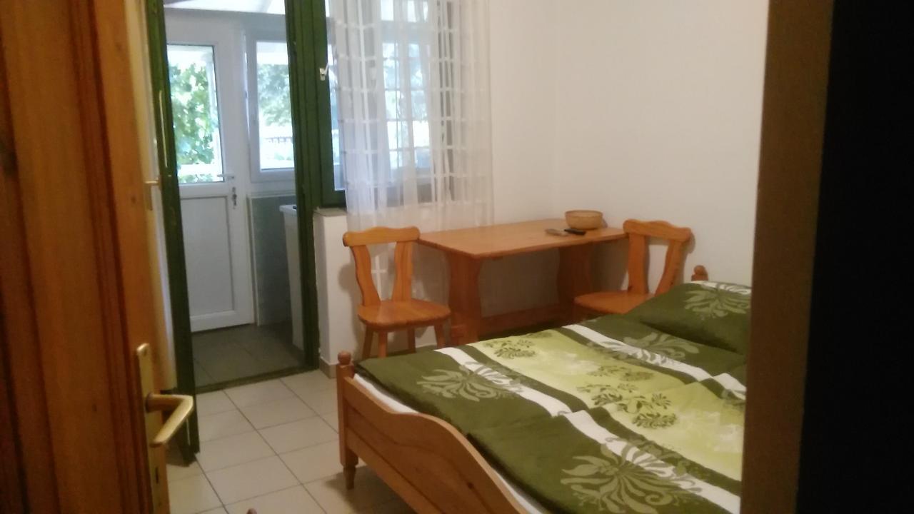 Aquaparti Apartmanok Hajduszoboszlo Bagian luar foto